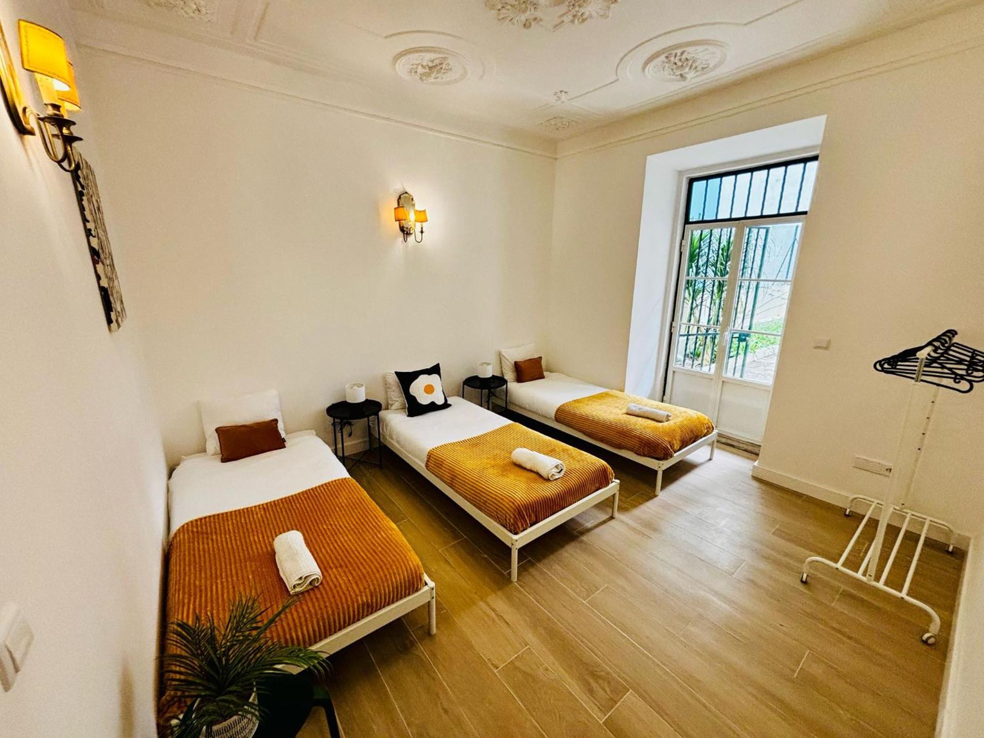 Hostal Location For Tourists, Centre *
