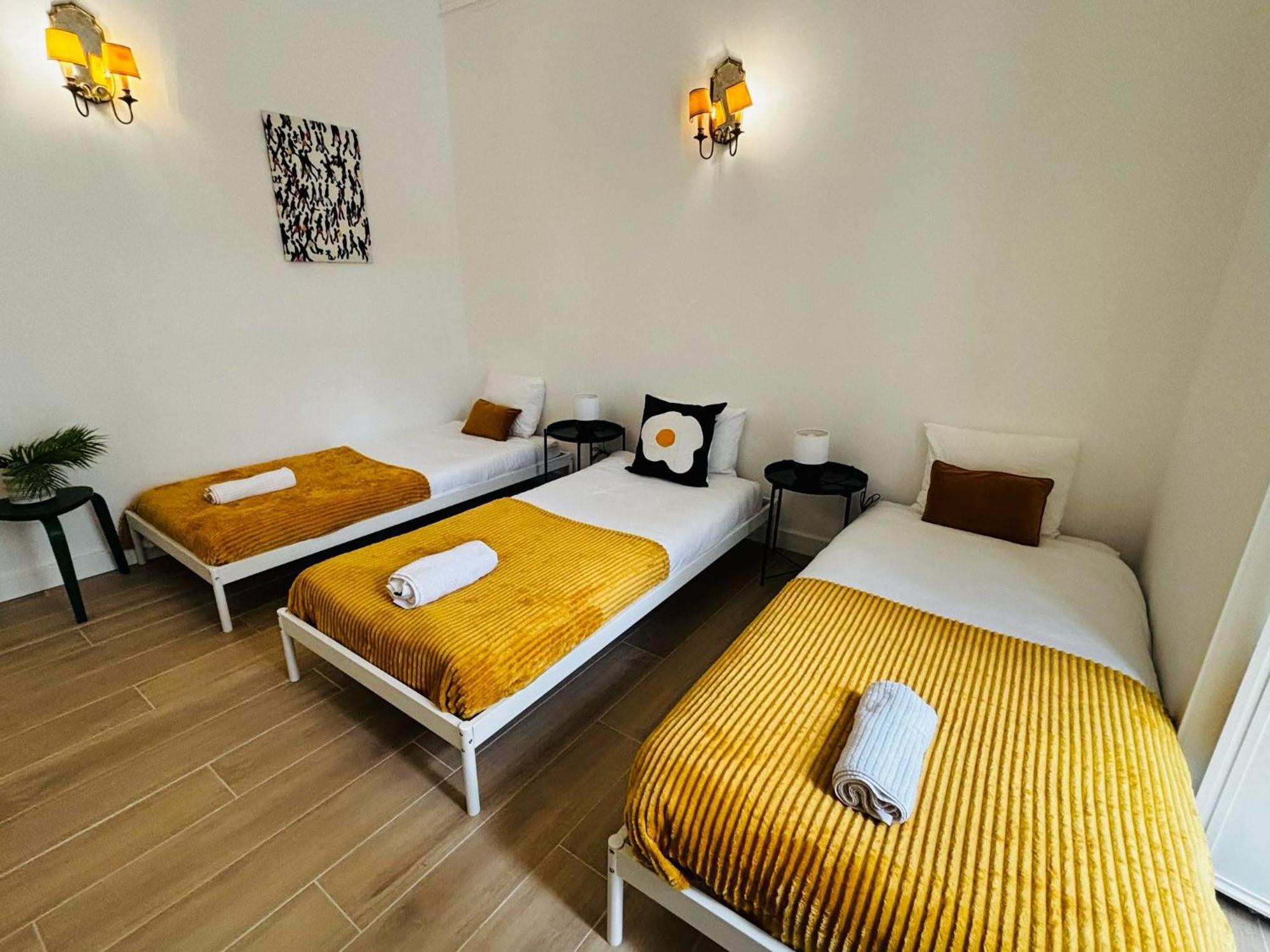 Auberge de jeunesse Location For Tourists, Centre *